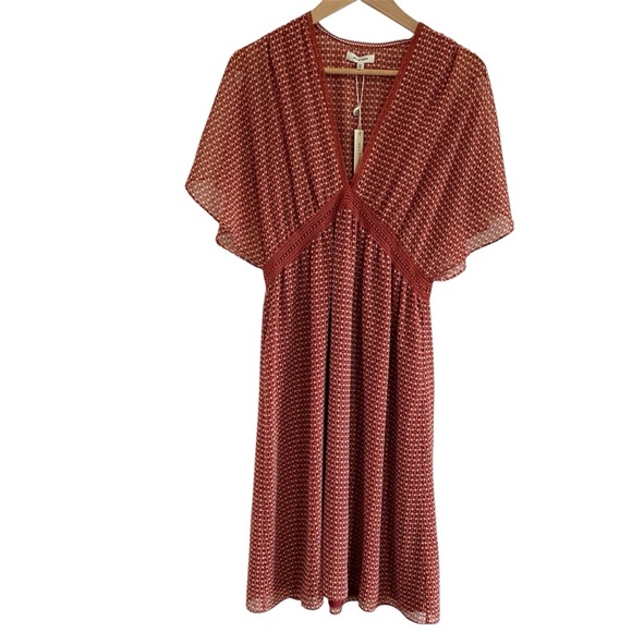 Max Studio Rust Red Boho‎ Midi Dress Flutter Sleeve Size Medium NWT Preppy - Picture 1 of 11